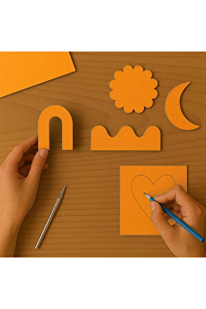 Turuncu Renkli Mukavva 18 Adet 50x70 cm Sert Karton Mukavva