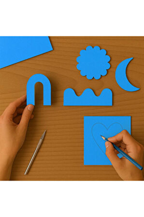 Mavi Renkli Mukavva 18 Adet 35x50 cm Sert Karton Mukavva