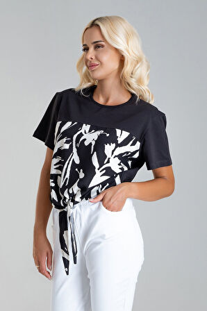 Bold & Young Kadın Bağlamalı Baskılı Viskon Kombinli Likralı Örme Kumaş Sıfır Yaka Tshirt