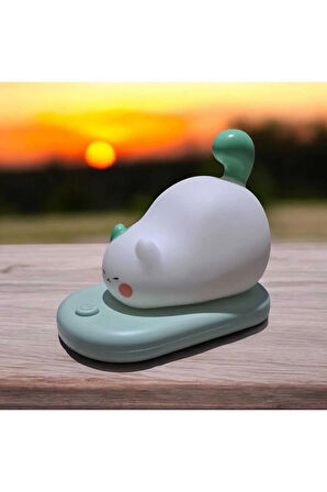 Dokunmatik Sevimli Pati Kedi Modelli USB Şarjlı LED Karikatür Silikon Gece-Masa Lambası