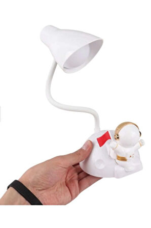 Gri Uzay Adam Figürlü Masa Aydınlatma Lambası, Şık ve Dekoratif Işık Seçeneği