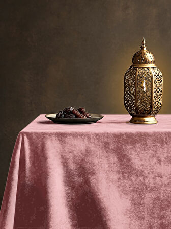 Perle Daily Series Kadife Dokulu Buğulu Gül Rengi Masa Örtüsü