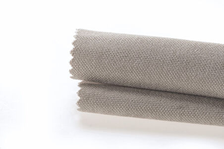 Pastel Açık Gri Masa Örtüsü Kadife Dokulu Leke Tutmaz