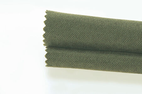 Pastel Zeytin Yaprağı Rengi Masa Örtüsü Kadife Dokulu Leke Tutmaz