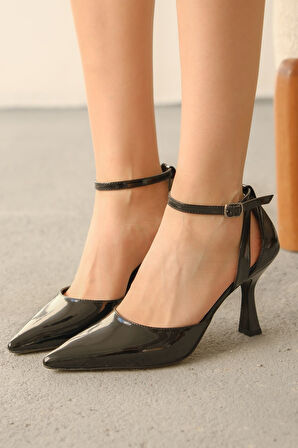 Kadın Seric Sivri Topuklu Ayakkabı - siyah-rugan