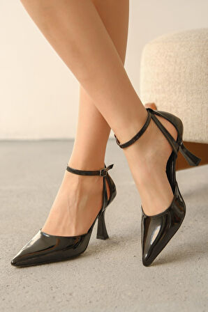 Kadın Seric Sivri Topuklu Ayakkabı - siyah-rugan