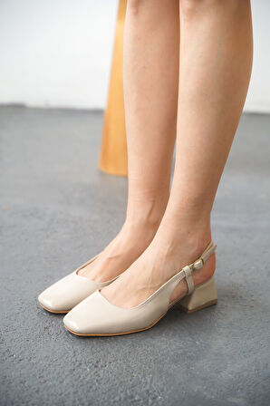 Kadın Pogba Kısa Topuklu Ayakkabı - Ten-Rugan