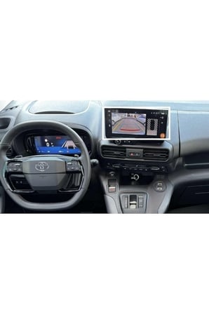 Toyota Proace City 2024 2025 Model Multimedya Navigasyon Uyumlu 9h Nano Ekran Koruyucu