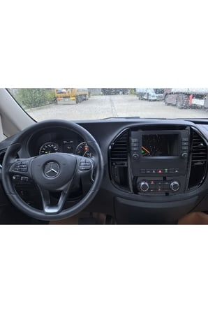Mercedes Vito Tourer (W447) 2022-2024 Model Multimedya Uyumlu 9H Nano Ekran Koruyucu