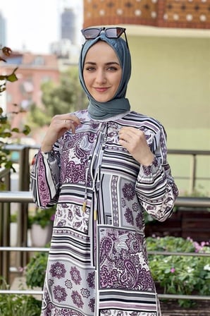 A Pileli Desenli Elbise MÜRDÜM