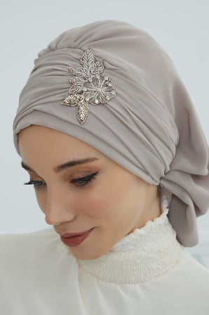 Pileli Taş Çiçek Aksesuarlı Şifon Hazır Türban,HT-105,HT-105 Vizon
