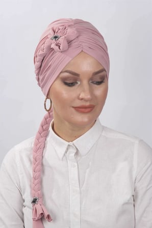 Çiçekli Örgülü Hazır Bone  Pudra