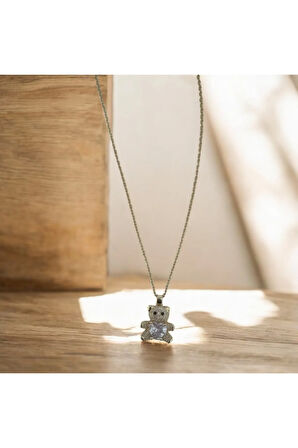 Kristal Kalpli Ayıcık Çelik Kolye