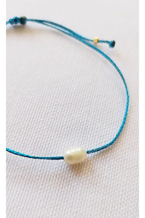 Tek İncili Minimal Mavi Simli İp Bileklik (İncecik)