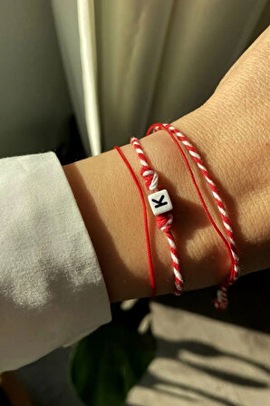 4'lü Paketli 'n' Harf Isimli Kırmızı Ip Bileklik Ve Marteniçka Seti