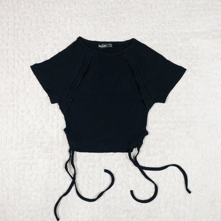 Momikon Kız Çocuk Fırfırlı Ve Yandan Bağlama Detaylı Crop