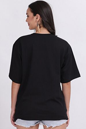 Multiverse Unisex Siyah Oversize T-Shirt - Özgün Baskı ve Geniş Kesim