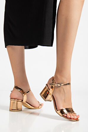 Suins Morte Kadın Aynalı Orta Topuklu Tek Bantlı Abiye Ayakkabı