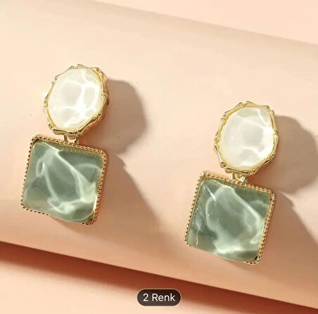 Jade Işıltısı Küpe