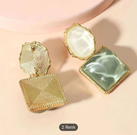 Jade Işıltısı Küpe