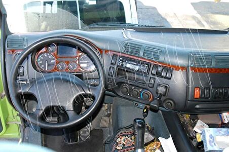 Meriç® Daf Cf Ön Torpido Kaplama 16 Parça 2001-2010