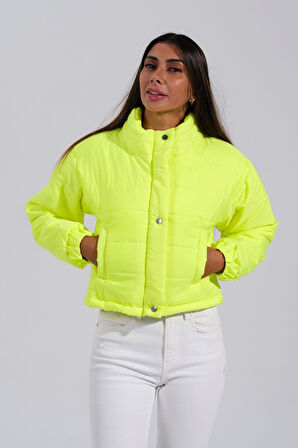 Markano Neon Yeşil Dik Yaka Çıtçıtlı Fermuarlı Kısa Şişme Mont