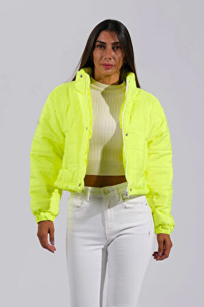 Markano Neon Yeşil Dik Yaka Çıtçıtlı Fermuarlı Kısa Şişme Mont