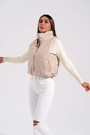 Markano Bej Sırtı Taş İşlemeli Dik Yaka Kısa Şişme Yelek