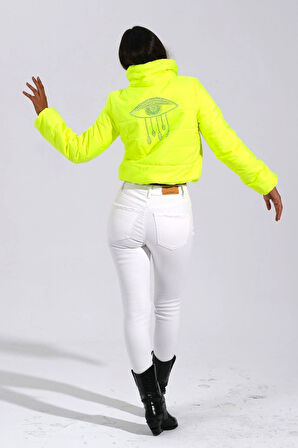 Markano Neon Yeşil Sırtı Taş Baskılı Dik Yaka Kısa Şişme Mont