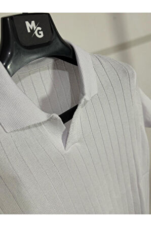 Apaş Yaka Triko T-shirt