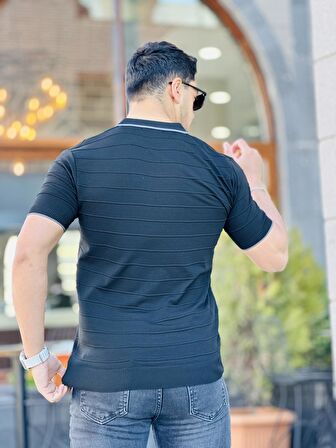 Miron Siyah Kabartma Çizgi Polo Yaka Triko Tişört