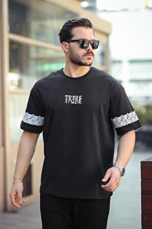 Miron Siyah Tribe Baskı Detaylı Sıfır Yaka Kısa Kollu Oversize Tişört- 2503