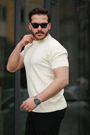 Miron Ekru Sıfır Yaka Kabartma Triko Kısa Kollu Tişört- 2430