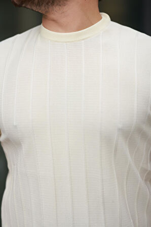 Miron Ekru Sıfır Yaka Kabartma Triko Kısa Kollu Tişört- 2430