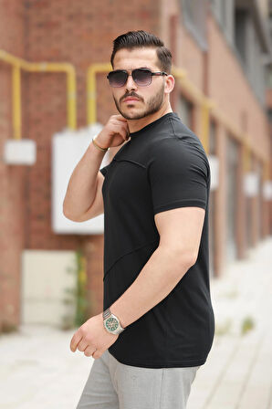 Miron Siyah Parçalı Dikiş Detaylı Regular Fit Kısa Kollu Tişört -2523