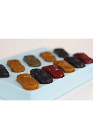 Karamel Çikolata Dolgulu Lüks Arabalar Sütlü Hediyelik Çikolata (500 gr)