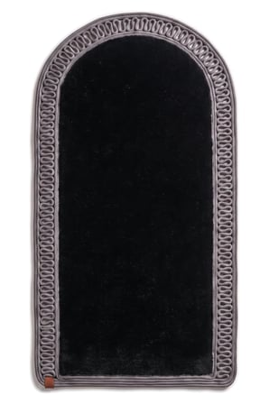 Merplush Mihraplı Peluş Seccade 75x130 cm Süet Taban Yıkanabilir Yumuşak Namaz Halısı