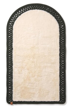 Merplush Mihraplı Peluş Seccade 75x130 cm Süet Taban Yıkanabilir Yumuşak Namaz Halısı