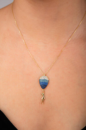 Balon Tutan Kız Motifli Kolye