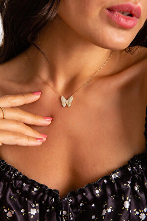 Beyaz Taşlı Kelebek Kolye