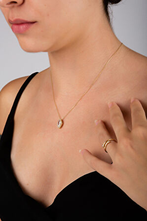 Zarif Beyaz Damla Baget Kolye