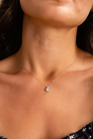 Beyaz Yuvarlak Baget Kolye