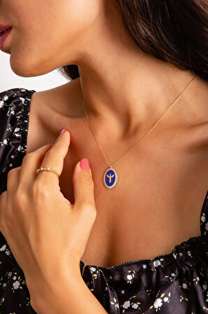 Lacivert Mikailin Kılıcı