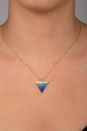 Üçgen Kolye