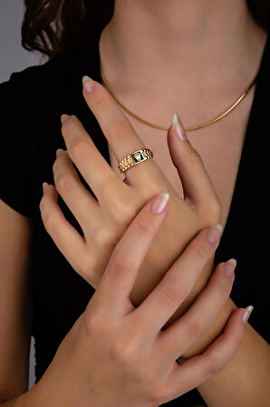 Siyah Taçlı Yüzük