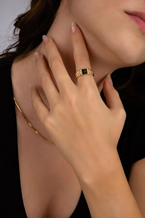 Siyah Taçlı Yüzük