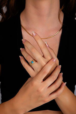 Mavi Taşlı Asil Yüzük