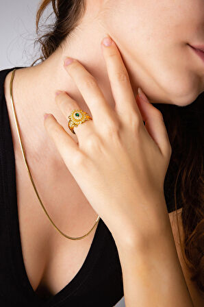 Yaldızlı Özel Tasarım Yeşil Taşlı Yüzük