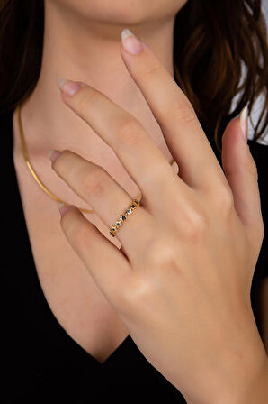 Sıralı Siyah Yıldız Yüzük