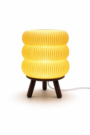 Modern Dekoratif Masa Lambası | Şık Gece Lambası | Sert Plastik Tasarım | LED Uyumlu | Minimal Tasarım |